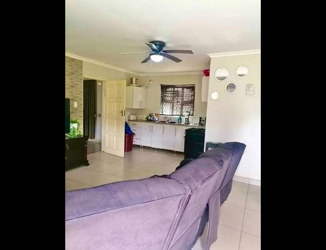2 BEDROOM PROPERTY TO RENT IN UMLAZI CC